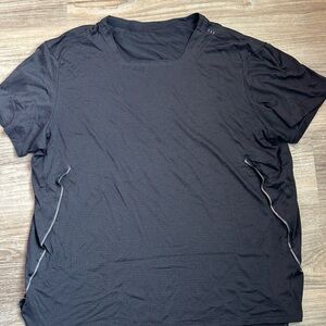 Lululemon Men's Black Performance Shirt